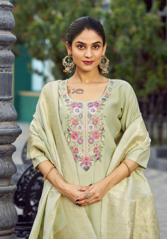 Pista Phool