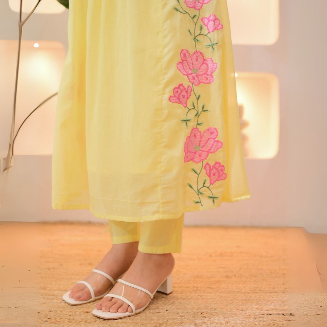 Sunshine Blossom Embroidered Suit Set with Parampara Silk with Organza Dupatta