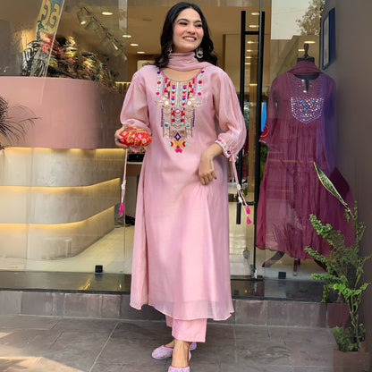 Graceful Pink Chanderi Silk Embroidered Suit Set with Organza Dupatta
