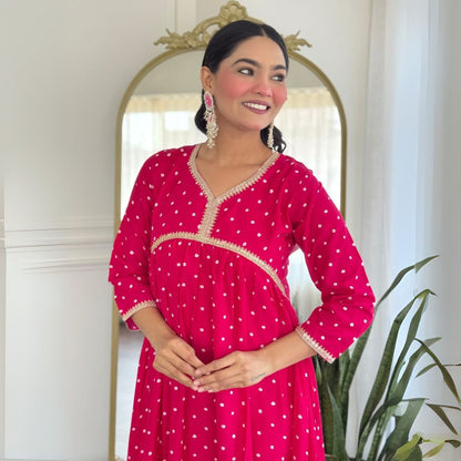 Elegant Pink Muslin Silk Embroidered Suit Set with Organza Dupatta