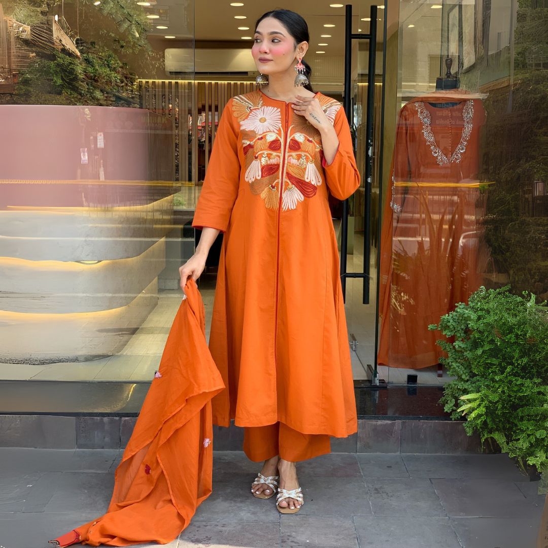 Embroidered Chanderi Silk Straight Kurta Set with Dupatta