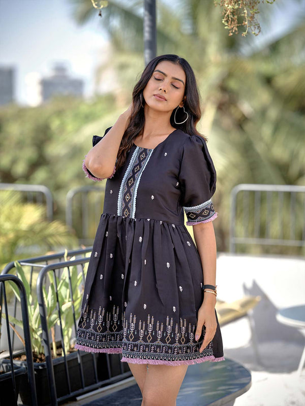 Fit And Flare Black Heavy Cotton Tunic