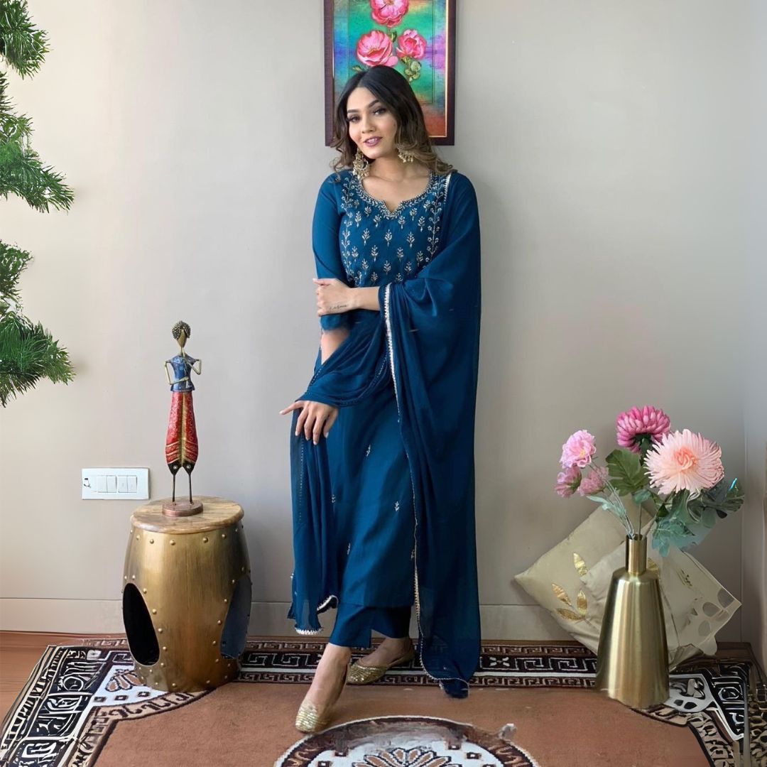 Teal Blue Embroidered Rayon Slub Suit Set with Chinnon Dupatta