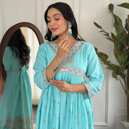 Elegant Aqua Blue Embroidered Kurta Set with Organza Dupatta