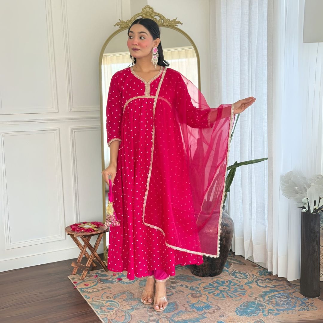 Elegant Pink Muslin Silk Embroidered Suit Set with Organza Dupatta