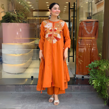 Embroidered Chanderi Silk Straight Kurta Set with Dupatta