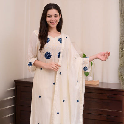 Elegant Cream Embroidered Rayon Slub Kurta Set with Chanderi Dupatta