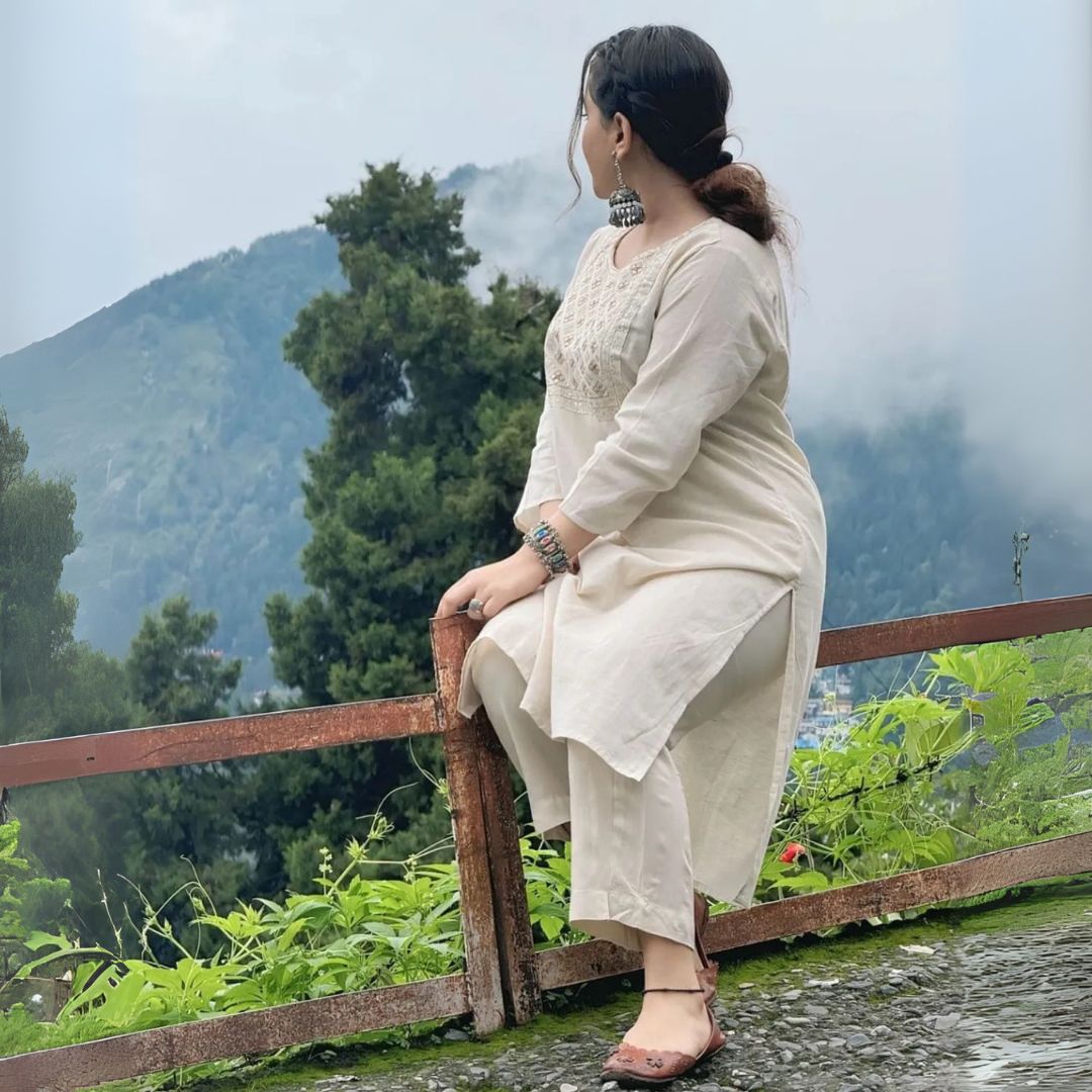 Elegant Heavy Silk Embroidered Yoke Kurta & Pant Set