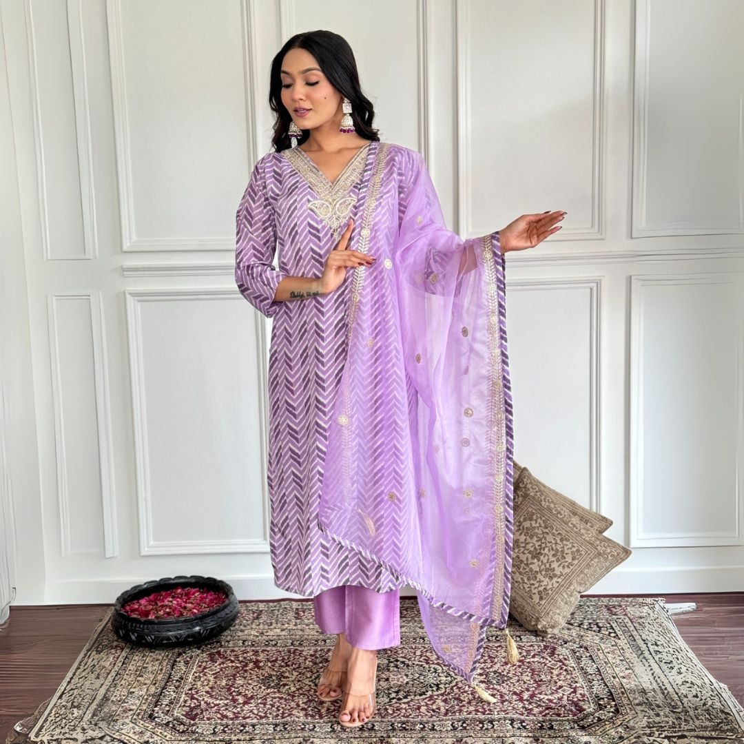 Elegant Lilac Embroidered French Crepe Suit Set with Organza Dupatta