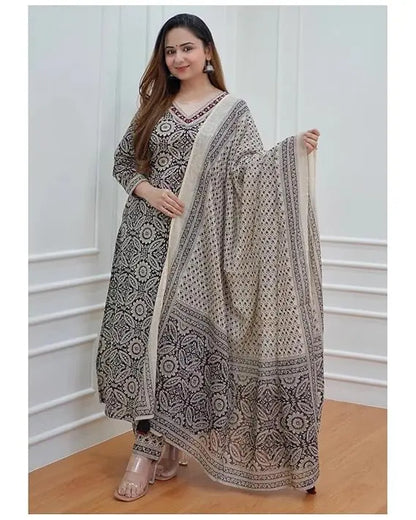 Buy Black & Off White Floral Afghani Kurti With Pant & Dupatta Set  Women’s Fashion Online - We Shine