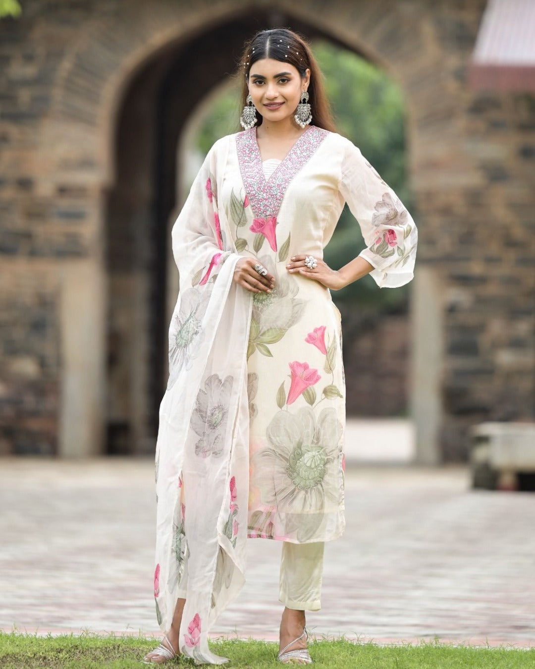 Women Floral Printed Kurta Set with Dupatta | Elegant Ethnic Wear