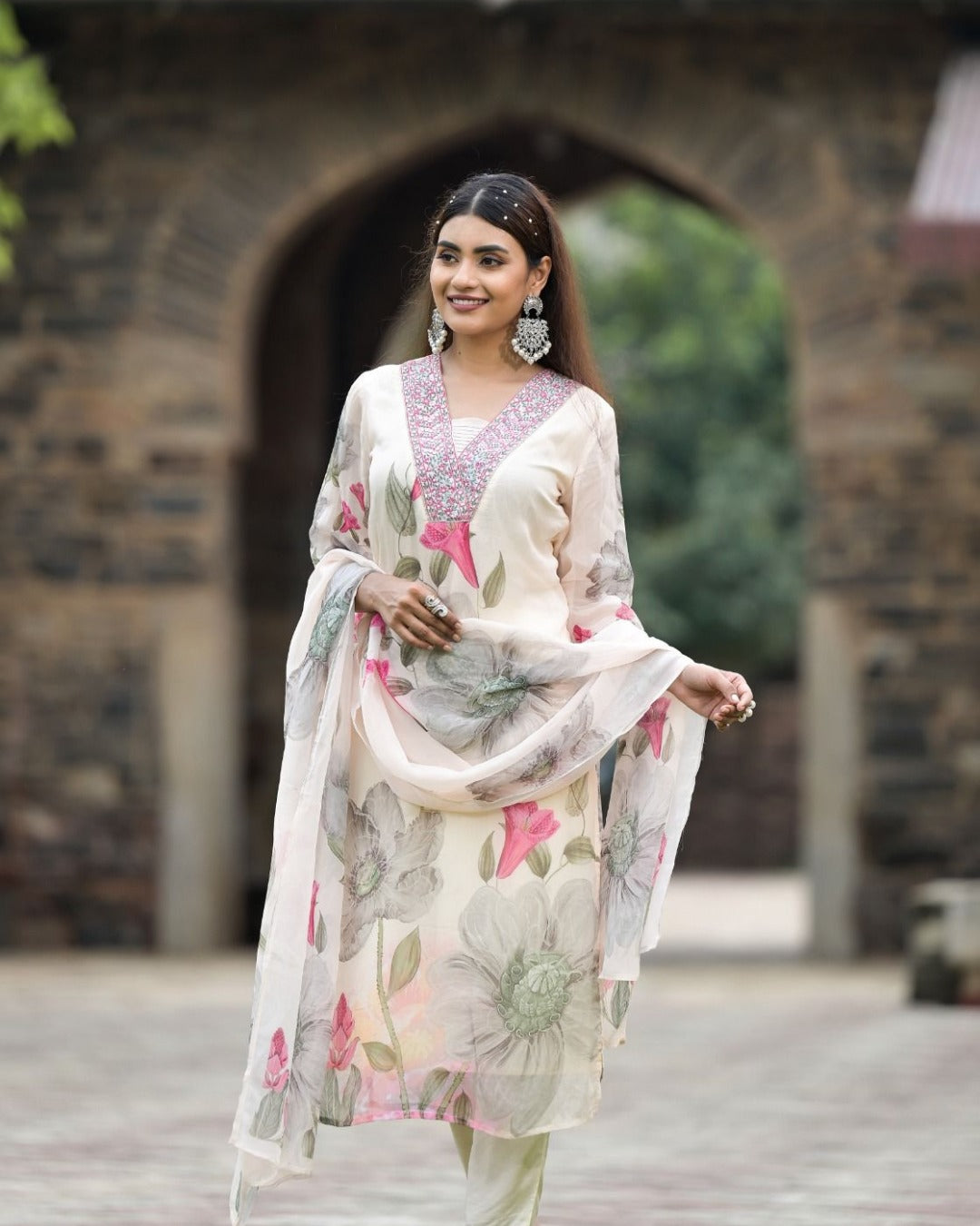 Women Floral Printed Kurta Set with Dupatta | Elegant Ethnic Wear