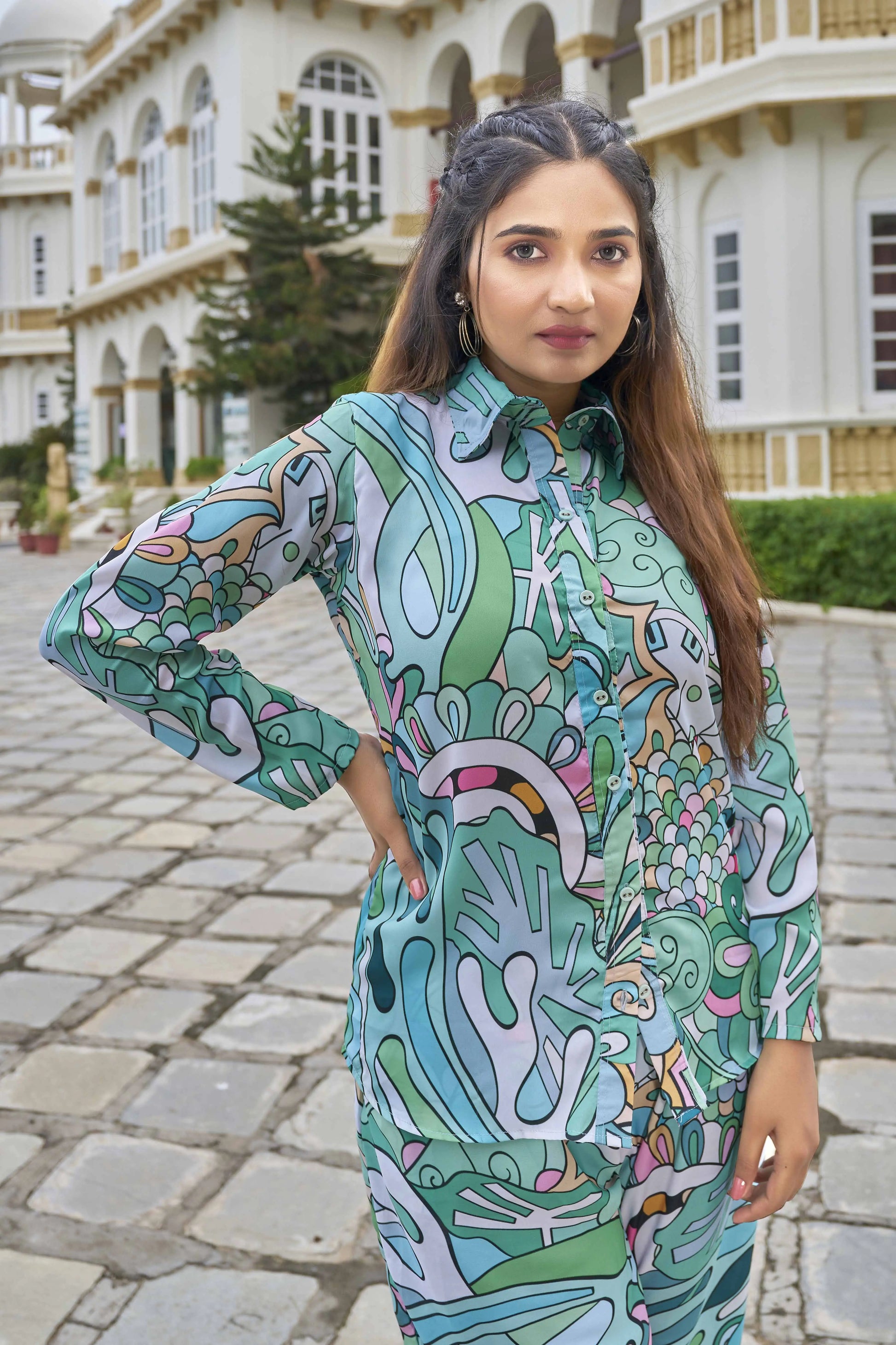 Buy Celebrity Wear Chic Co-Ord Set For Relaxed Day Or Airport Look  Women’s Fashion Online - We Shine